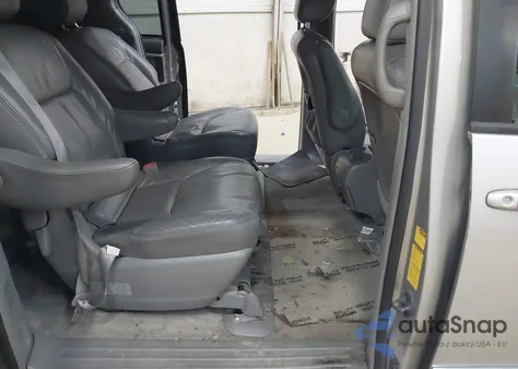 2009 Toyota Sienna Xle/Xle Limited z USA, uszkodzony, nr VIN 5TDBK22C49S024706